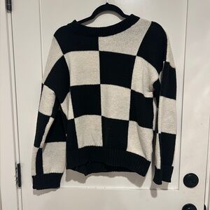 Very J Black and White Checkered Sweater size medium inside